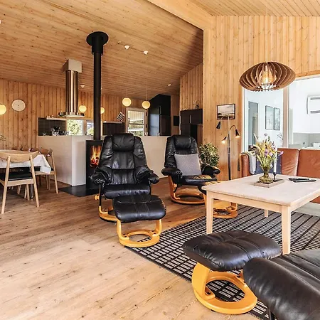 Holiday home 5 Star In