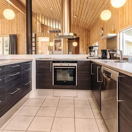 5 Star In Holiday home *